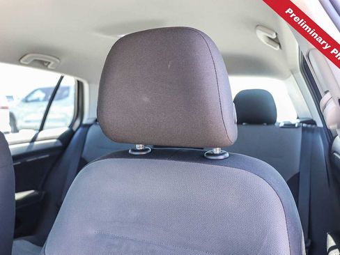 Used 2016 Volkswagen e-Golf SE FWD image 16