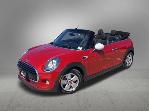 Used 2017 MINI Cooper Convertible image 10