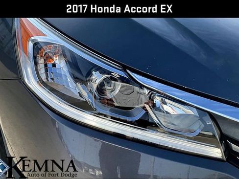 Used 2017 Honda Accord EX image 32