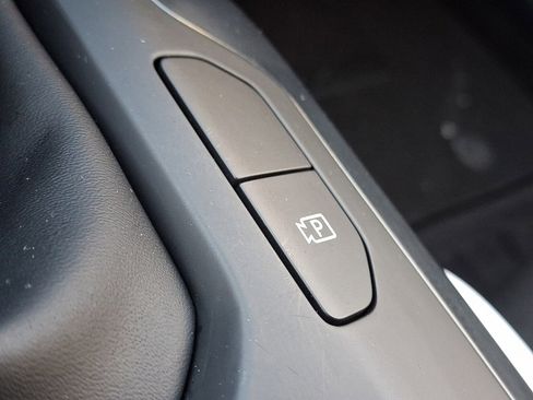 Used 2025 Kia K4 LXS image 22