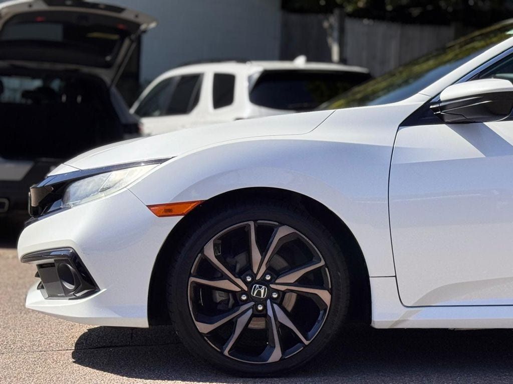 Used 2019 Honda Civic Sport image 11