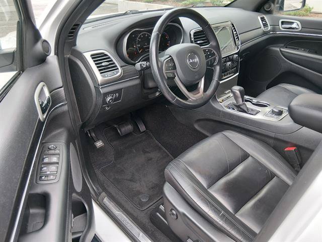 Certified 2022 Jeep Grand Cherokee Limited AWD/4WD image 9