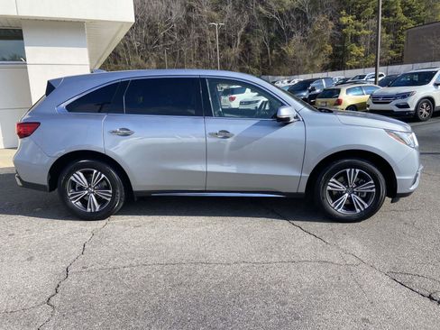 Used 2017 Acura MDX FWD image 2