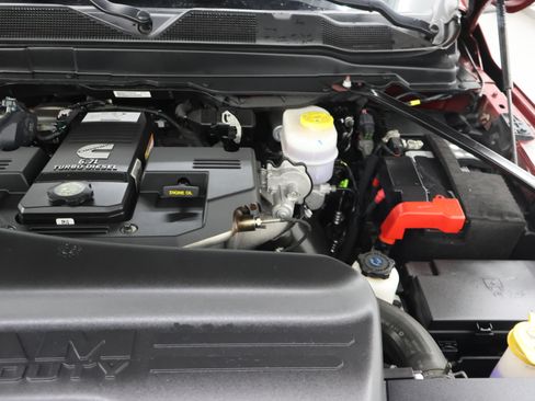 Used 2024 RAM 2500 Laramie AWD/4WD image 15