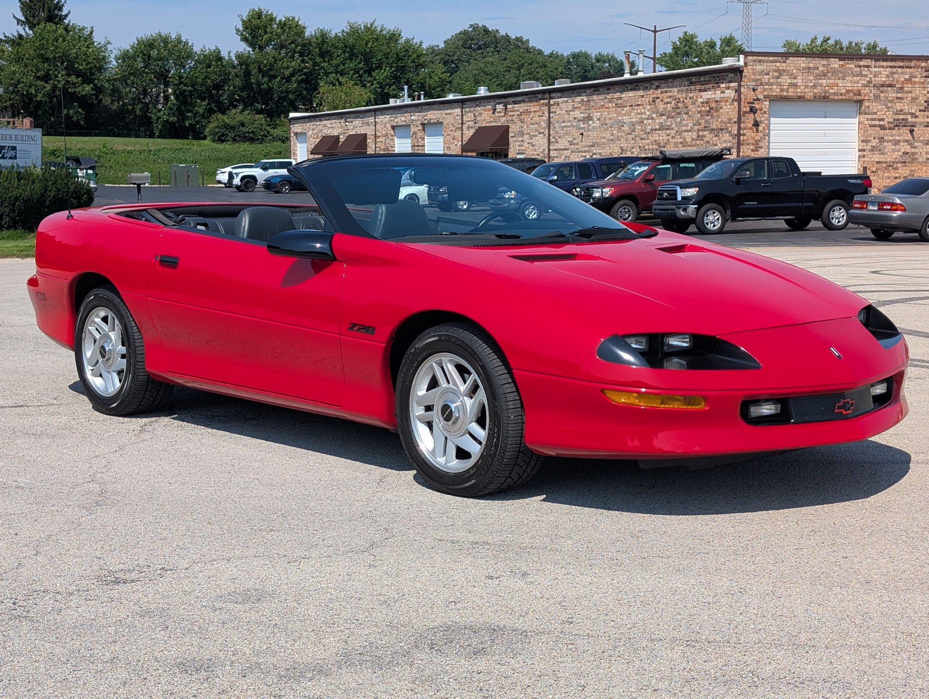 Used 1994 Chevrolet Camaro Z28 RWD image 28