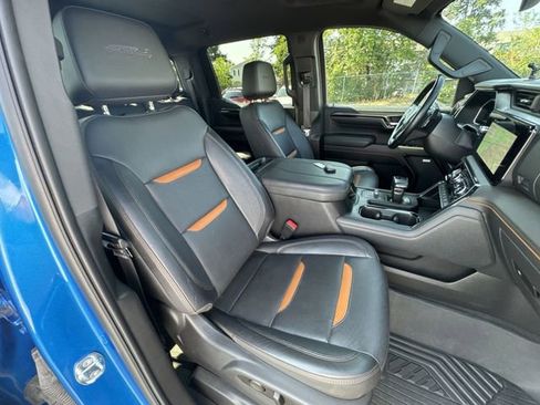 Certified 2023 GMC Sierra 1500 AT4 w/ AT4 Preferred Package image 29