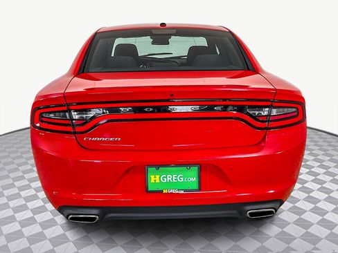 Used 2022 Dodge Charger SXT image 8