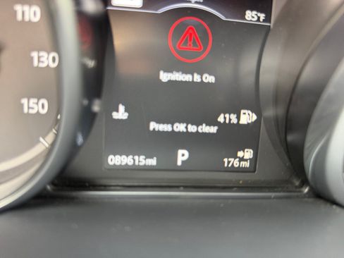 Used 2017 Land Rover Discovery HSE Luxury AWD/4WD image 11