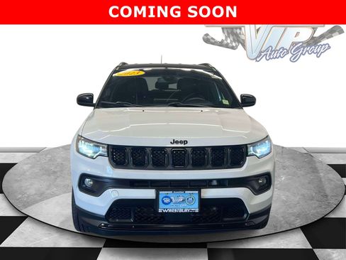 Certified 2023 Jeep Compass Latitude AWD/4WD image 4