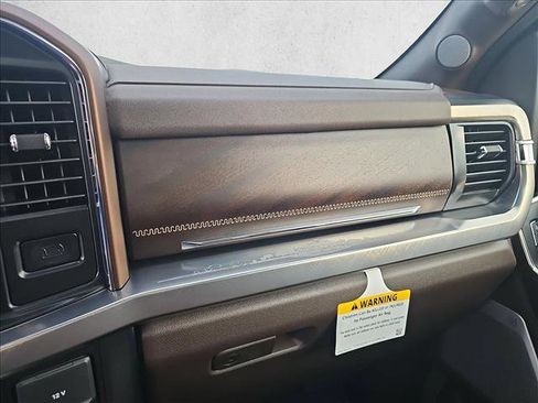 New 2026 Ford F250 King Ranch w/ Chrome Package AWD/4WD image 17