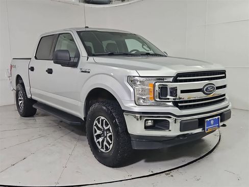 Used 2018 Ford F150 XLT image 8