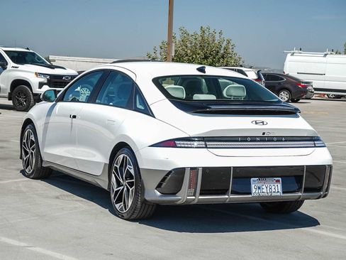 Used 2024 Hyundai Ioniq 6 SEL RWD image 7