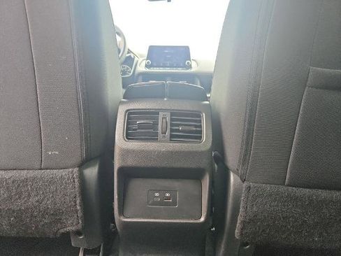 Certified 2023 Nissan Rogue SV FWD image 13