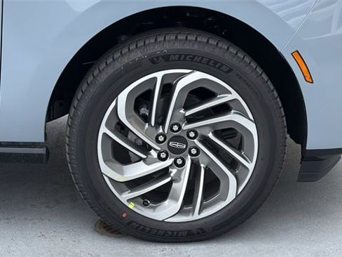 New 2025 Lincoln Navigator L Reserve image 4