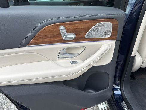 Used 2020 Mercedes-Benz GLE 350 4MATIC w/ 3rd Row Seat Package image 31