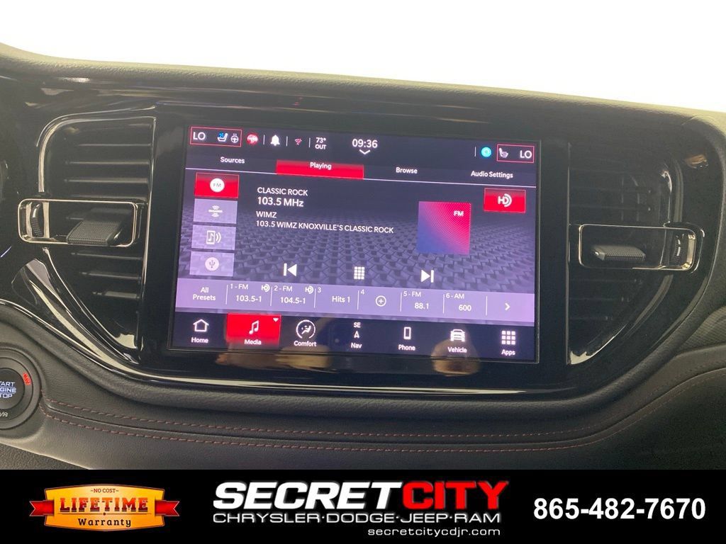 Used 2022 Dodge Durango R/T w/ Blacktop Package AWD/4WD image 20