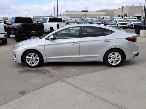 Used 2019 Hyundai Elantra SEL FWD image 3