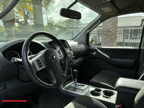 Used 2012 Nissan Pathfinder SV image 13