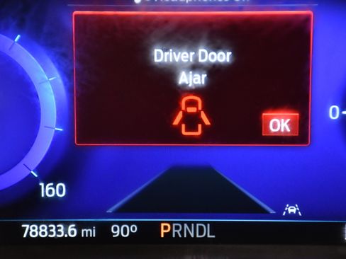 Used 2022 Ford Escape SEL w/ Technology Package image 14