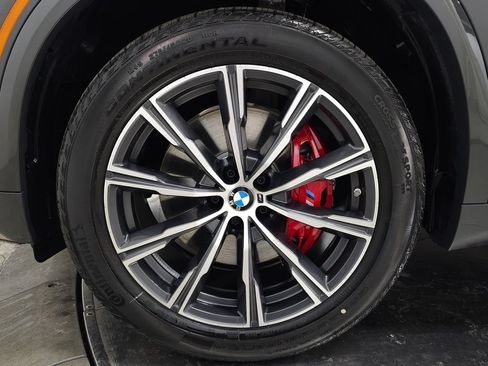 Used 2026 BMW X5 xDrive40i w/ M Sport Package AWD/4WD image 7