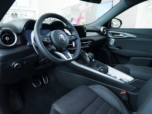 New 2024 Alfa Romeo Tonale Veloce image 33