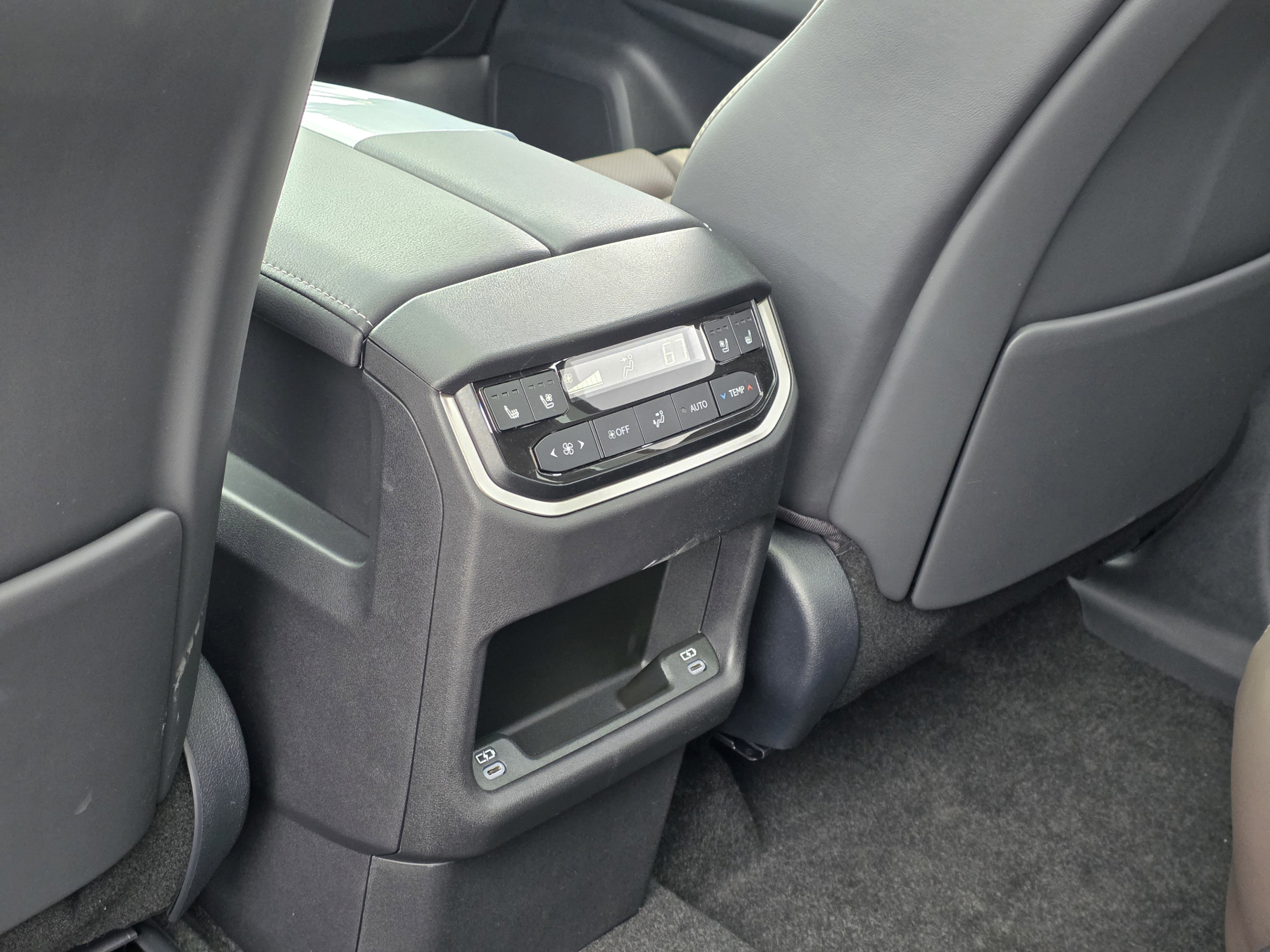 Certified 2026 Lexus TX 350 AWD w/ Technology Package image 18