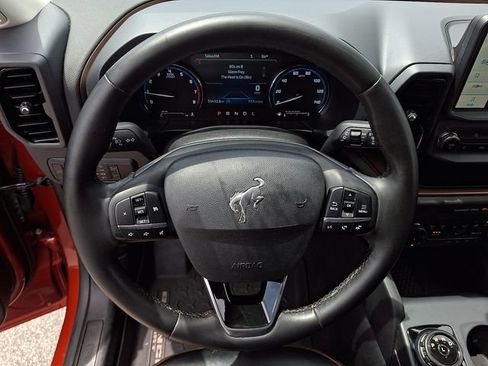 Used 2024 Ford Bronco Sport Outer Banks AWD/4WD image 18