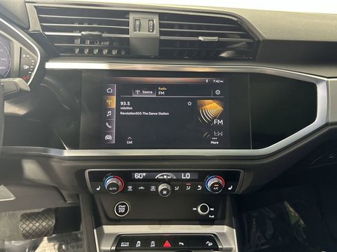 Used 2021 Audi Q3 2.0T Premium w/ Convenience Package image 24