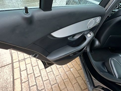 Used 2016 Mercedes-Benz C 300 4MATIC Sedan image 23