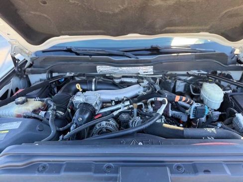 Used 2016 Chevrolet Silverado 2500 LT RWD image 12
