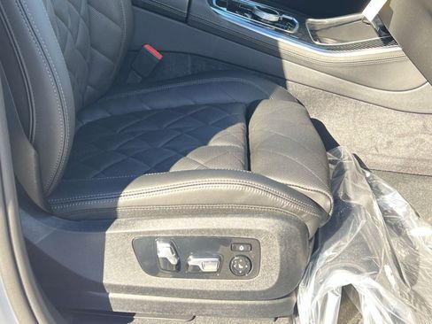 New 2026 BMW X5 M60i image 27