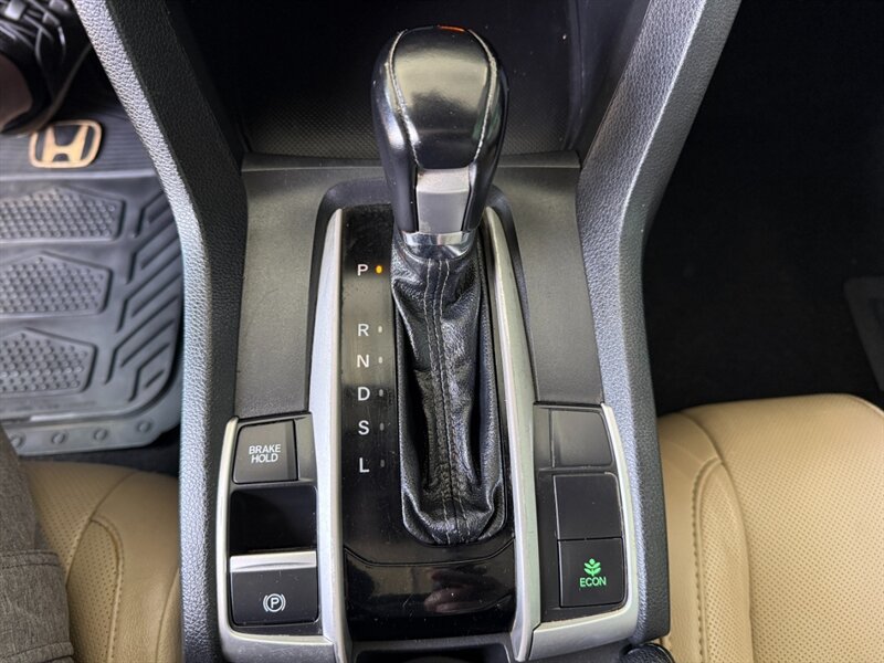Used 2017 Honda Civic EX-L image 30