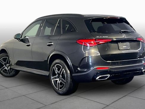 New 2026 Mercedes-Benz GLC 300 4MATIC image 3