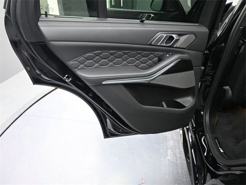 Used 2022 BMW X5 M Competition w/ Competition Package 2 image 15