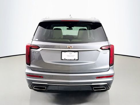 Used 2021 Cadillac XT6 Premium Luxury image 6