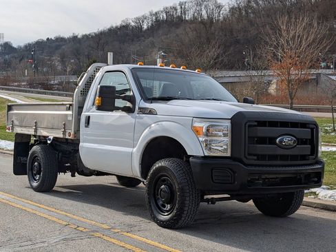 Used 2012 Ford F350 XL w/ Snow Plow Prep Pkg image 4
