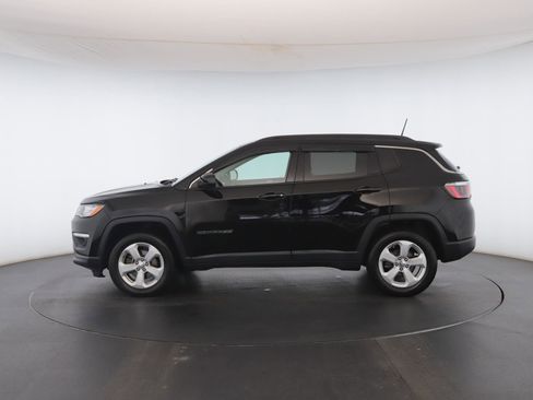Used 2019 Jeep Compass Latitude w/ Popular Equipment Group image 18