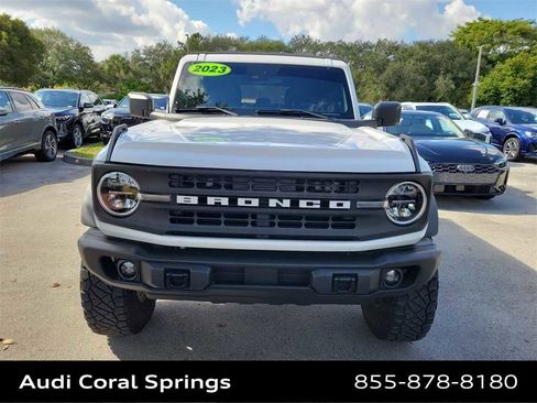 Used 2023 Ford Bronco Black Diamond image 3