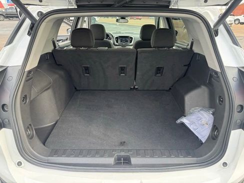 Used 2022 GMC Terrain SLE w/ Driver Convenience Package image 23