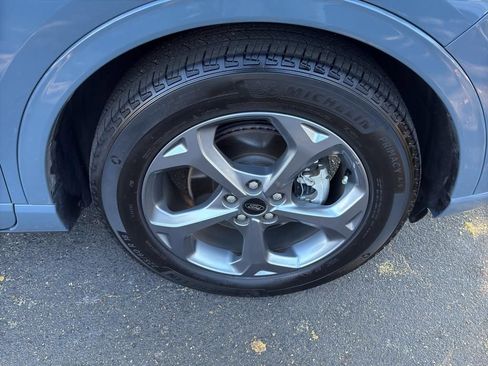 Used 2023 Ford Escape ST-Line w/ Tech Pack #1 image 9