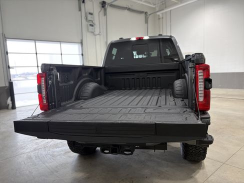 New 2026 Ford F250 Lariat w/ Black Appearance Package AWD/4WD image 20