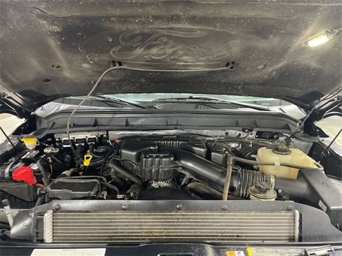 Used 2016 Ford F250 Platinum w/ FX4 Off-Road Package image 26