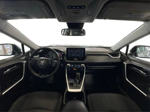Used 2022 Toyota RAV4 XLE image 26
