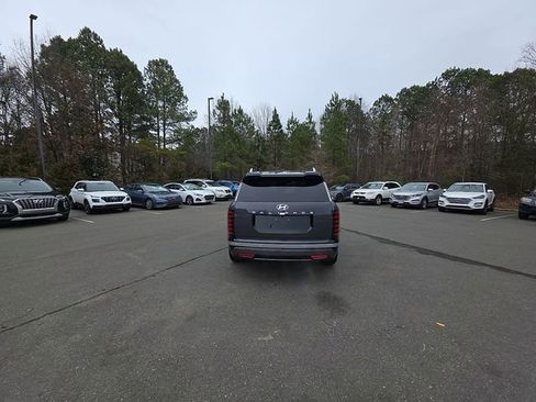 New 2026 Hyundai Palisade Limited FWD image 15