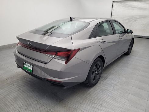 Used 2022 Hyundai Elantra SEL w/ Cargo Package FWD image 9