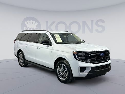 Certified 2025 Ford Expedition Max Active image 8
