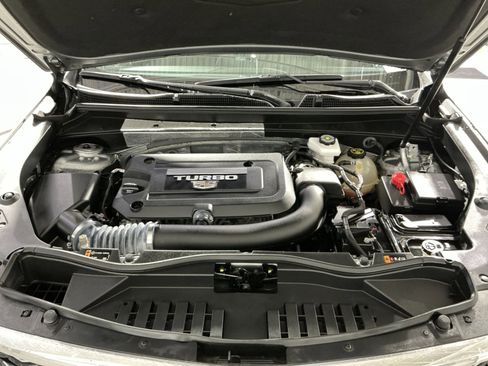 Used 2024 Cadillac XT4 Luxury w/ Cold Weather Package AWD/4WD image 28