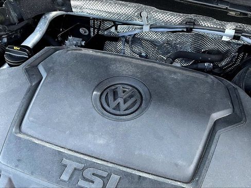Used 2021 Volkswagen Tiguan S AWD/4WD image 28