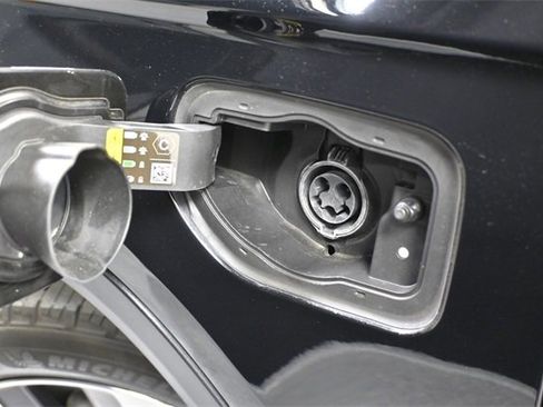 Used 2023 Jeep Grand Cherokee 4xe image 8