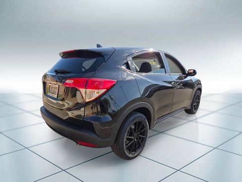 Used 2022 Honda HR-V LX image 4